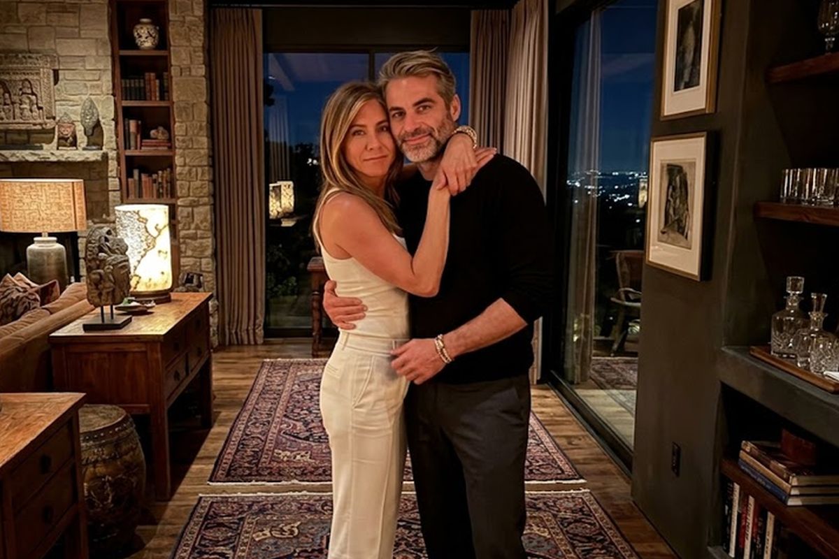 Namorado de Jennifer Aniston fala pela primeira vez sobre o romance: "Abençoado"