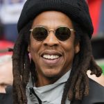 Acusação contra Jay-Z cai por terra: mulher recua e pede desculpas a Beyoncé