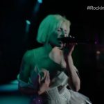 Halsey choca no Rock in Rio dois dias após revelar "infecção pesada no rosto"