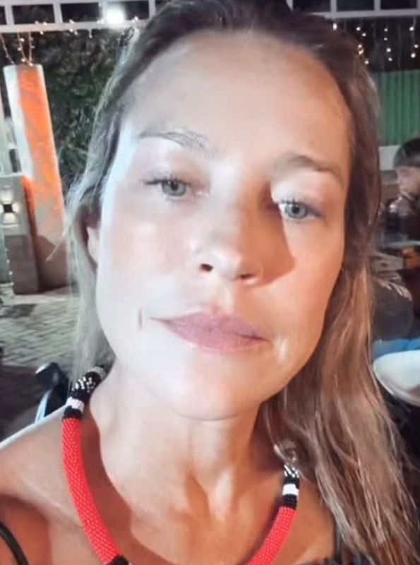 Luana Piovani chama cientista para bater em Pedro Scooby
