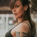 Vivi Fernandez e Angélica Morango estreiam programa adulto inspirado nos anos 90
