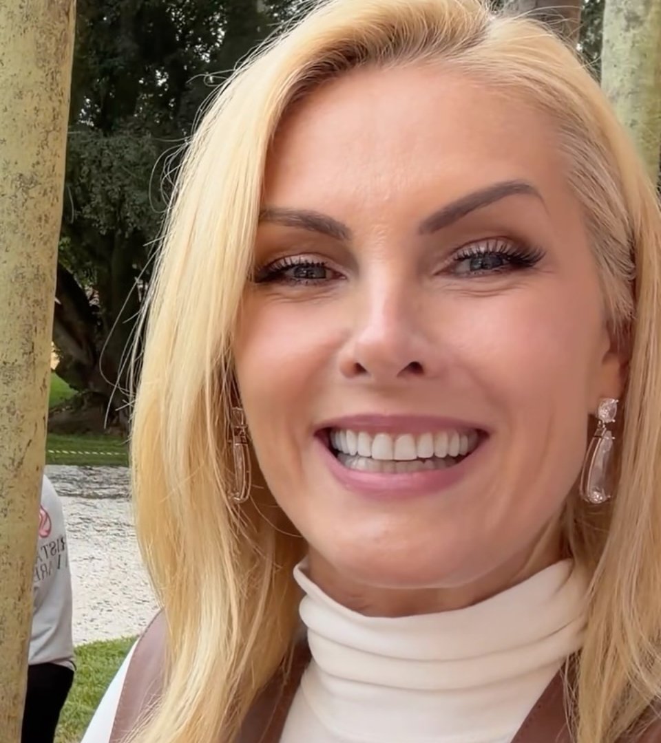 Ana Hickmann explica a referência secreta do bolo de casamento com Edu Guedes