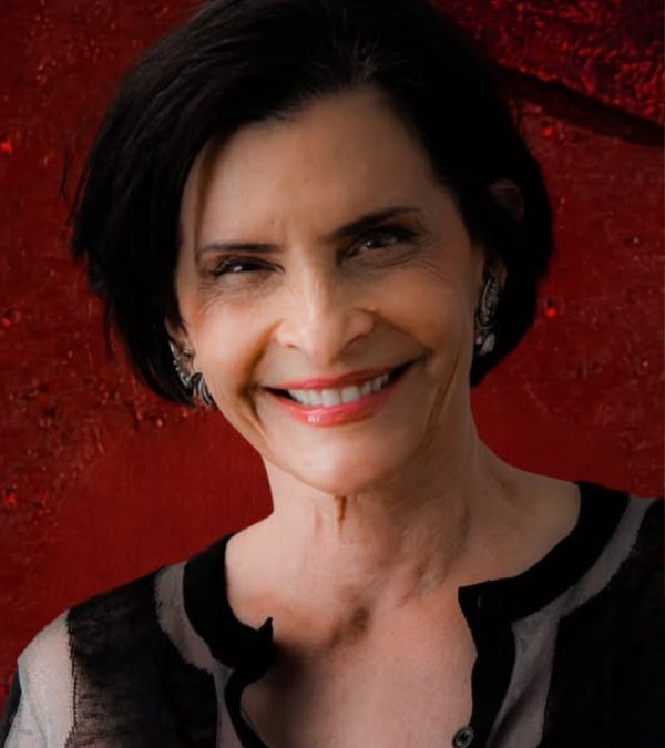 Paula Burlamaqui detona envelhecimento e Marina Lima rebate no X