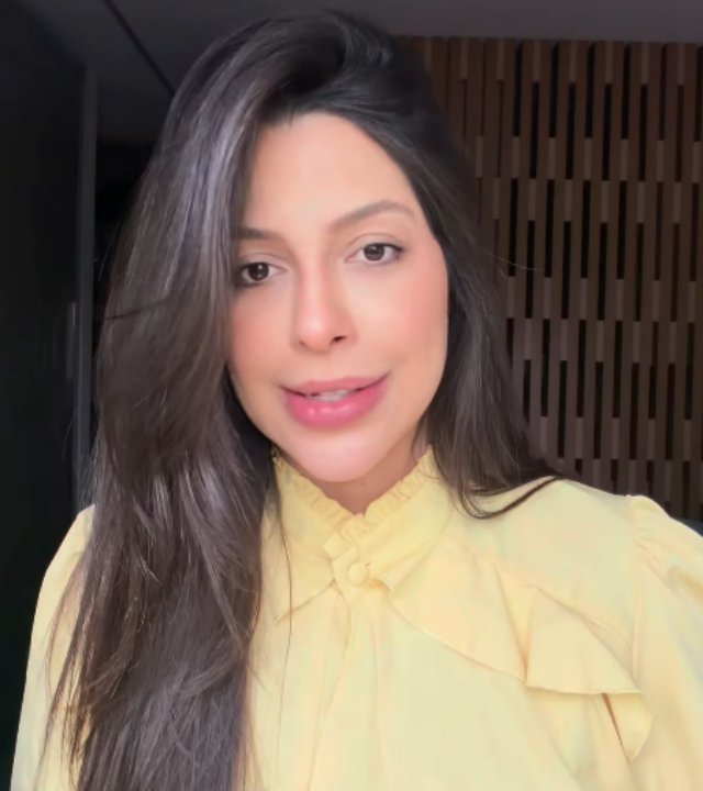Laís Caldas expõe mensagem sobre seu corpo pós-parto e detona