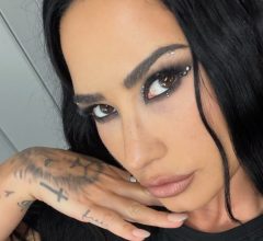 Demi Lovato vira fã de brigadeiro e declara amor ao Brasil em álbum de viagem