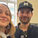 Tobey Maguire fecha divórcio com Jennifer Meyer quase 10 anos depois