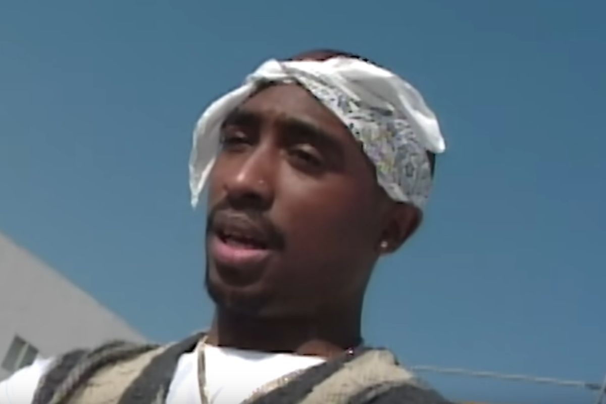 Tupac tinha ex famosa, BFF A-list e acusação de abuso antes de virar lenda