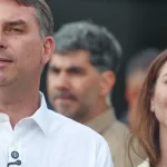Flávio Bolsonaro foge para Miami após descumprir ordem do STF