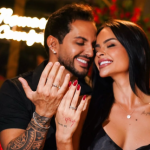 Babal Guimarães pede Tassia Ferraz em namoro com jantar e rosas, mas a web lembrou da prisão