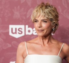 Selma Blair detida após morder e agredir comissários em voo para Nova York