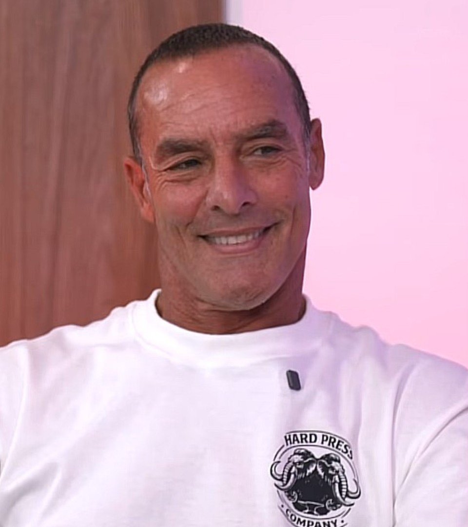 Nívea Stelmann chama Paulo Zulu para o quarto em podcast e ex dele dispara posts sobre fidelidade