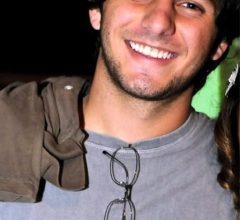 João Velho registra boletim após comentário que zomba da morte do irmão