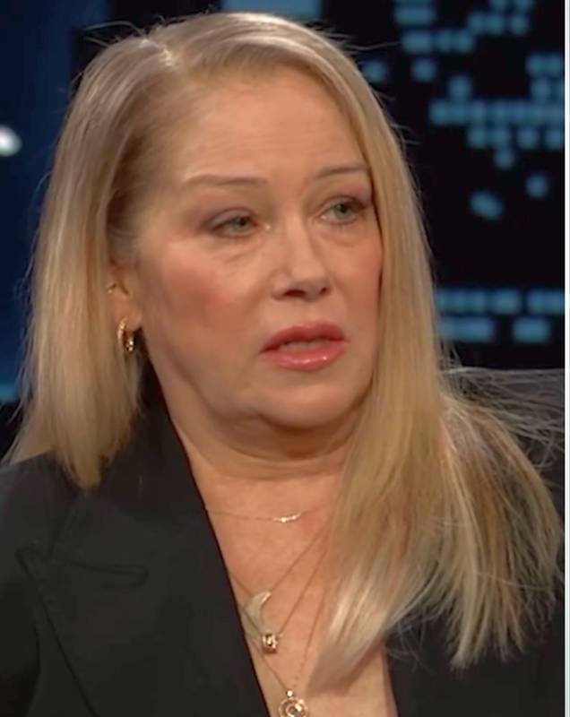 Christina Applegate descobre que não tem esclerose múltipla após seis anos com diagnóstico errado