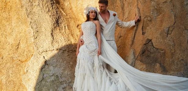 Juliette se casa com vestido de crochê da avó no Cariri paraibano