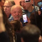 Lula reeleito mira regulação de plataformas: "crime digital tem que ser tratado igual crime na vida real"